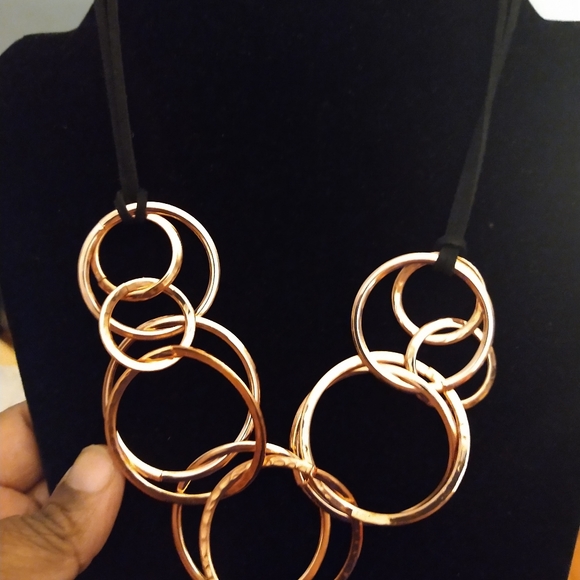 Jewelry - Picture 15 of 16